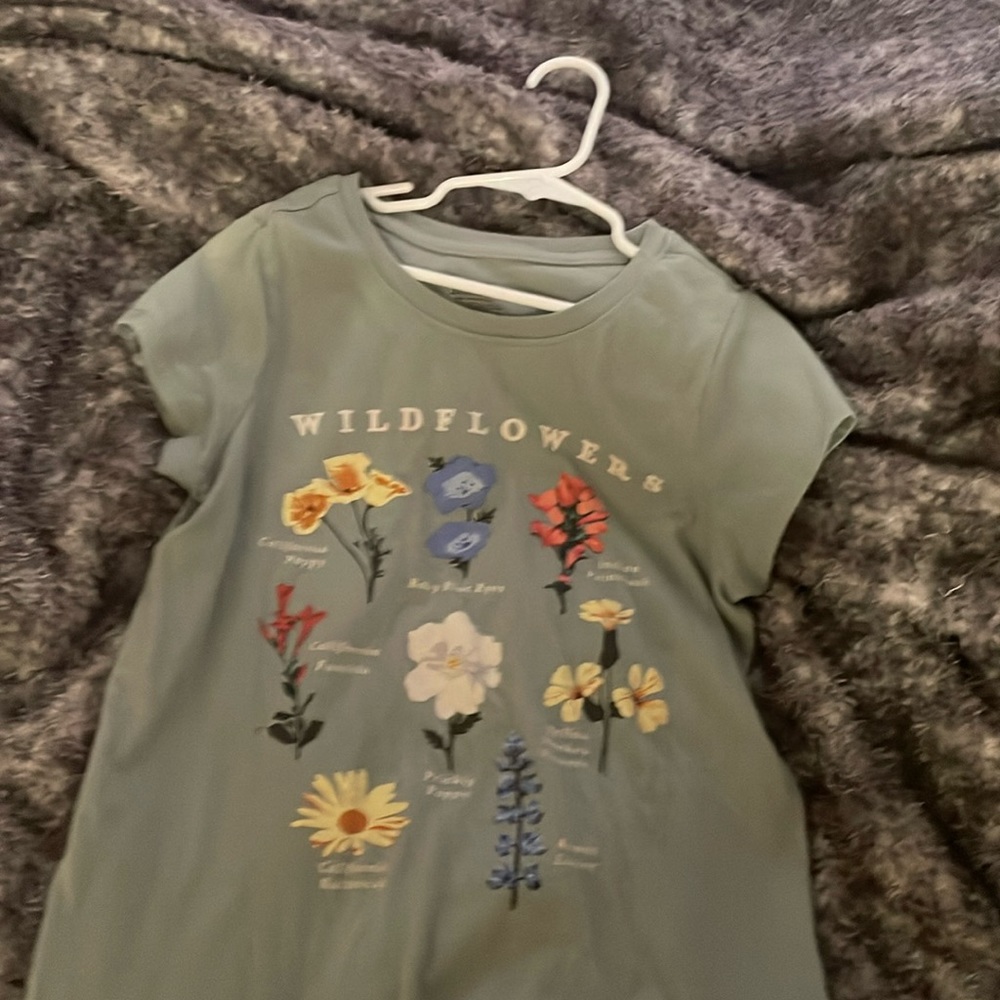 Wildflower tee